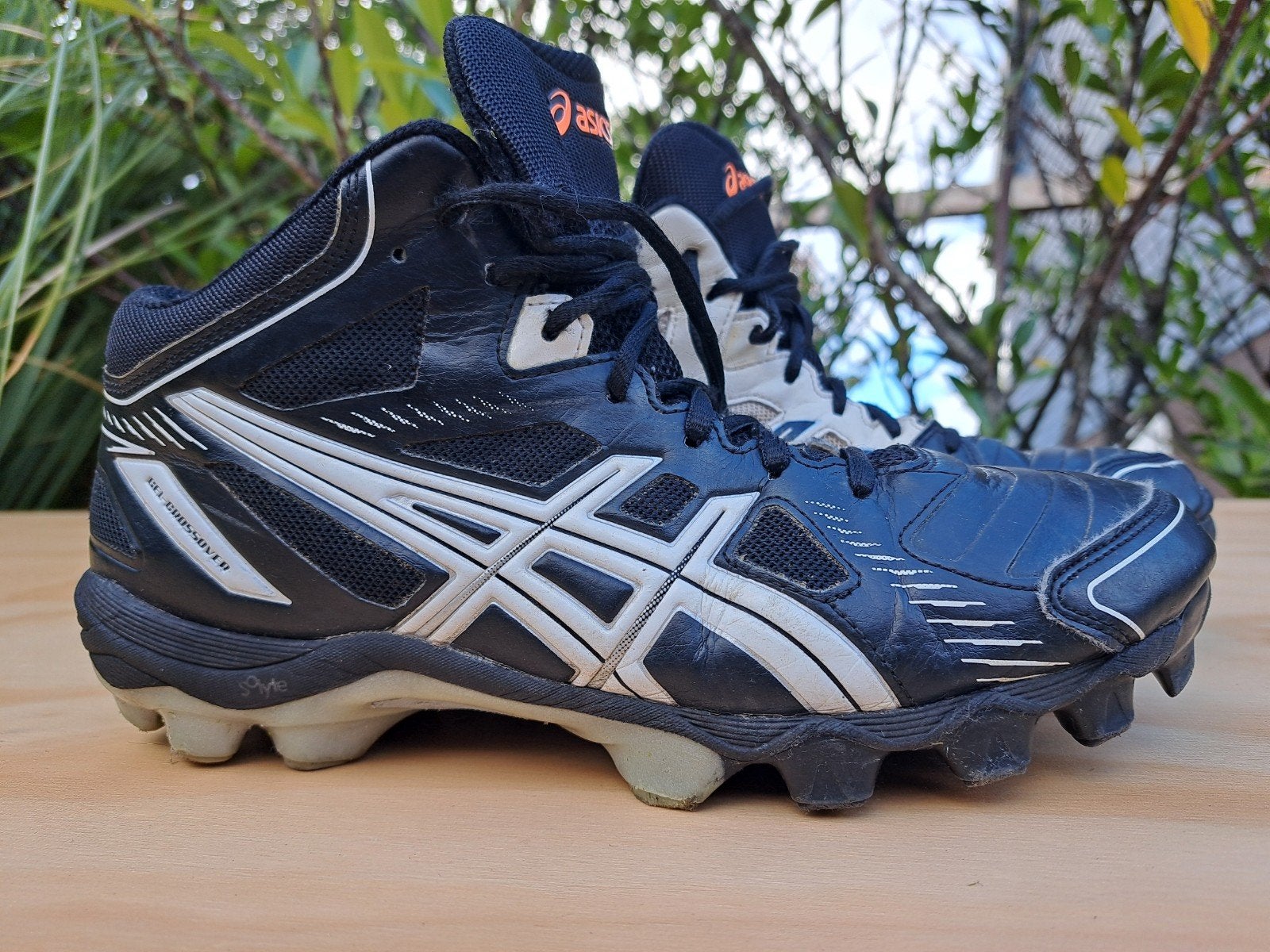 Asics gel crossover veldschoenen maat 40,5, Sport en Fitness, Ophalen, Zo goed als nieuw, Schoenen