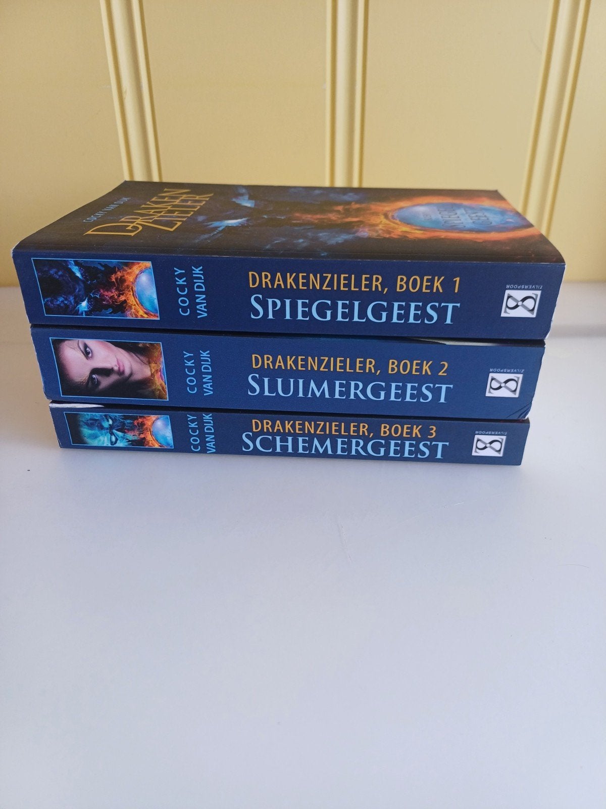 Drakenzieler trilogie, Boeken, Ophalen of Verzenden, Gelezen, Cocky van Dijk