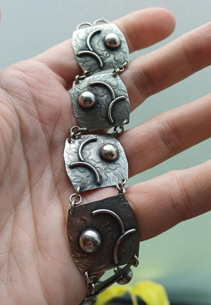 Brutalistische vintage armband, Ophalen of Verzenden, Zo goed als nieuw, Zilver