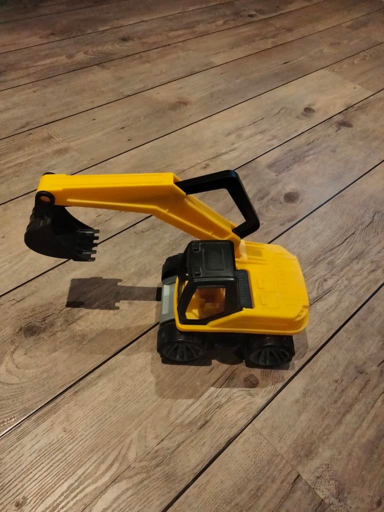 Gele speelgoed graafmachine Lena, Ophalen