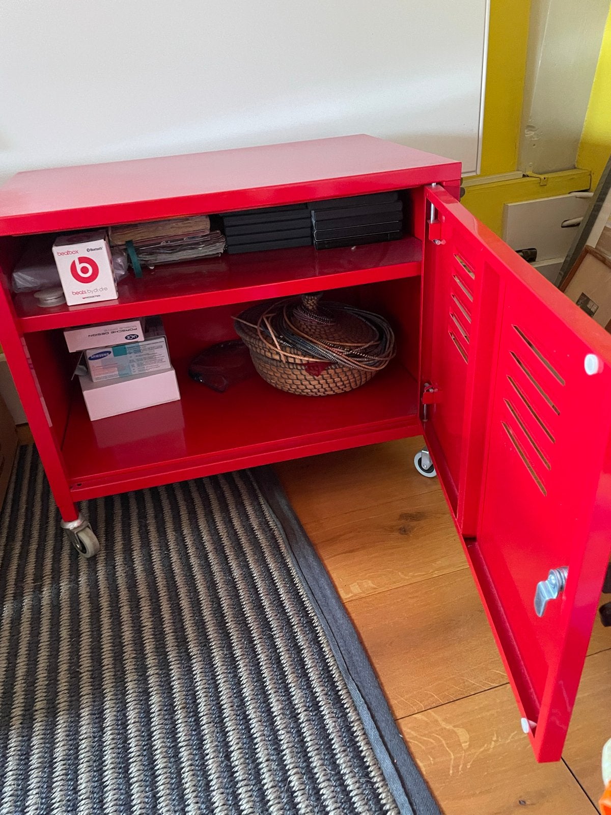Ikea PS Lockerkast en Helmer ladenblok (rood), Ophalen, Zo goed als nieuw