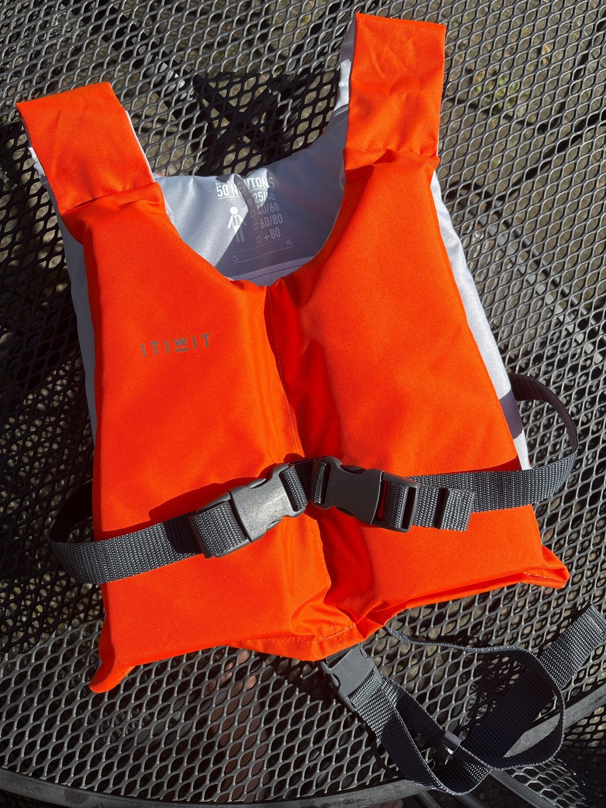 Itiwit zwemvest 25-40 kg met beenband NIEUW, Kinderen en Baby's, Kinderkleding | Kinder-zwemkleding, Ophalen of Verzenden, Nieuw