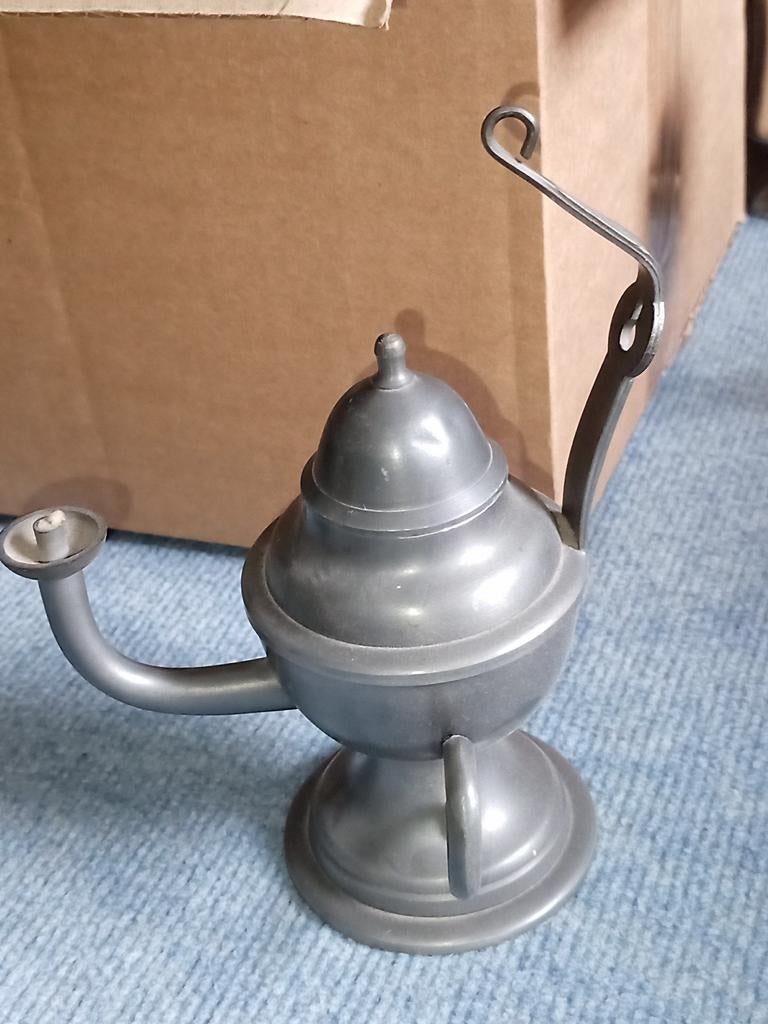 Antiek tinnen olielampje met leeuwenmerk, Antiek en Kunst, Antiek | Tin, Ophalen of Verzenden
