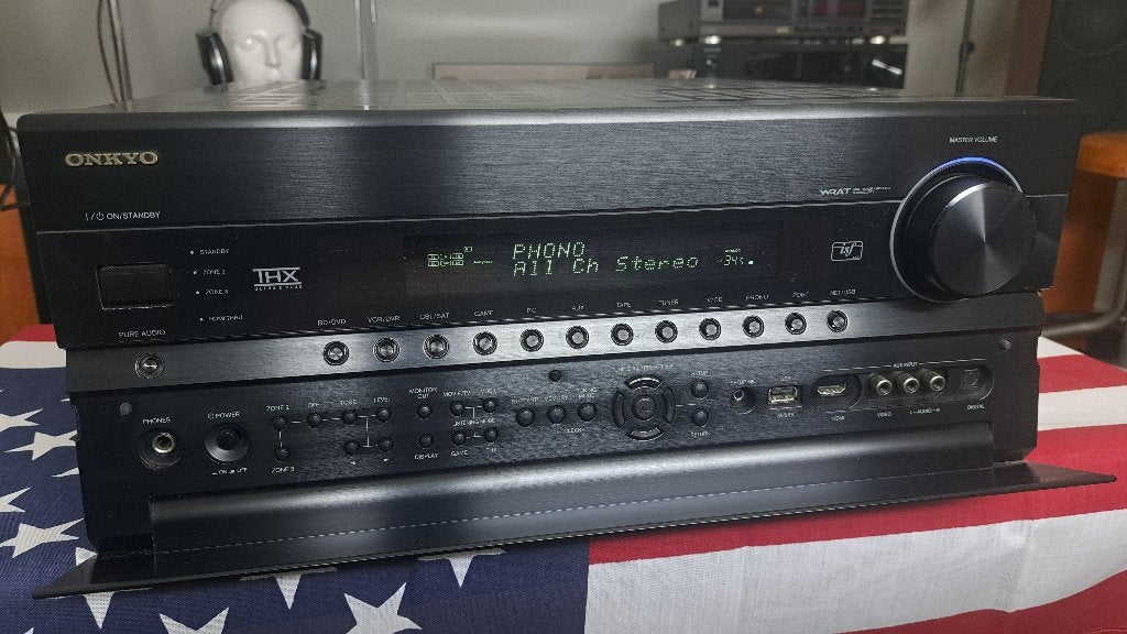 Foto 3 van Onkyo TX-NR3008 (High-End) AV Receiver