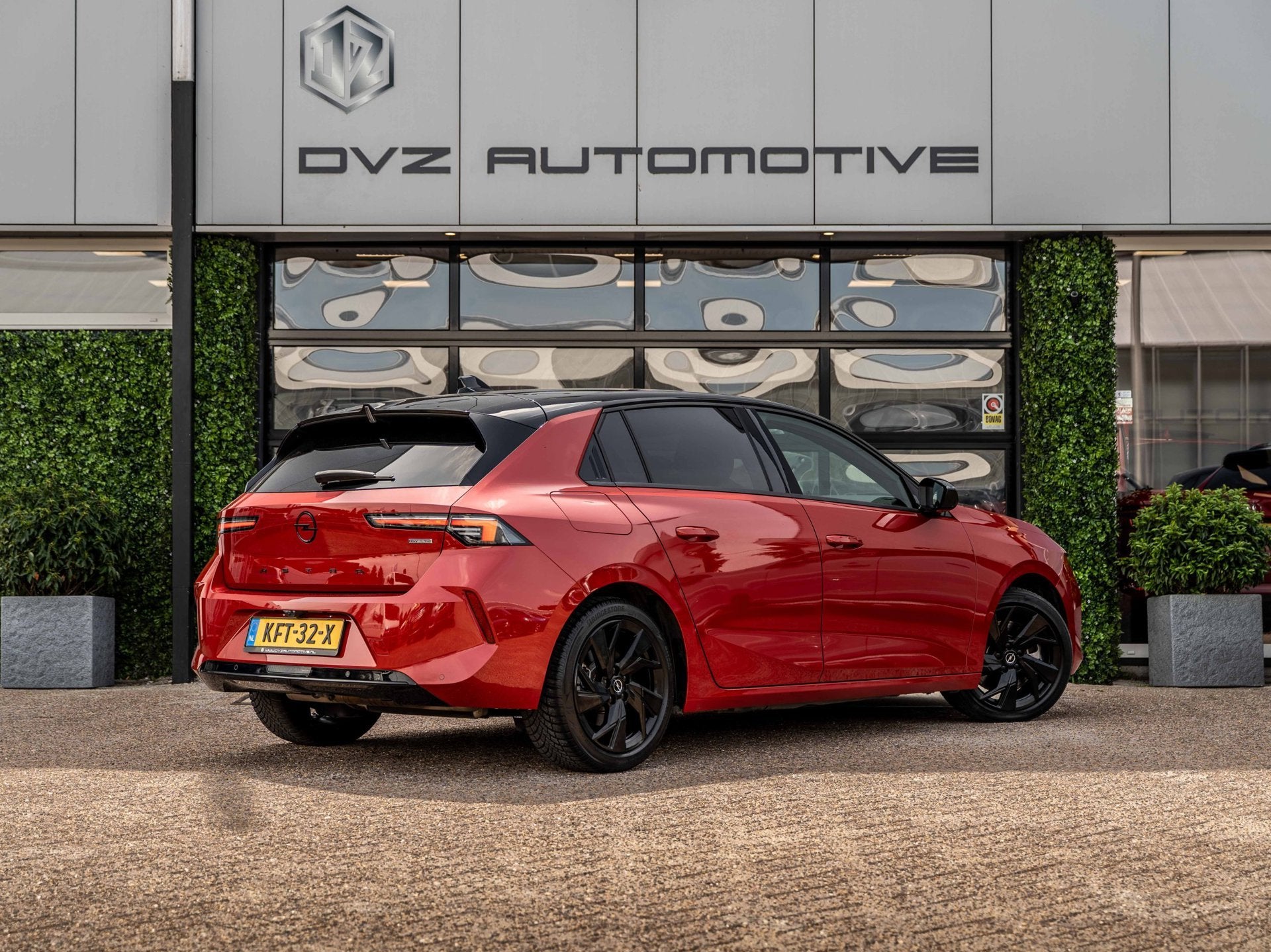 Opel ASTRA 1.6 Hybrid Business Edition | 360 Camera | ACC |, Stof, Gebruikt, 4 cilinders, Plug-in hybride