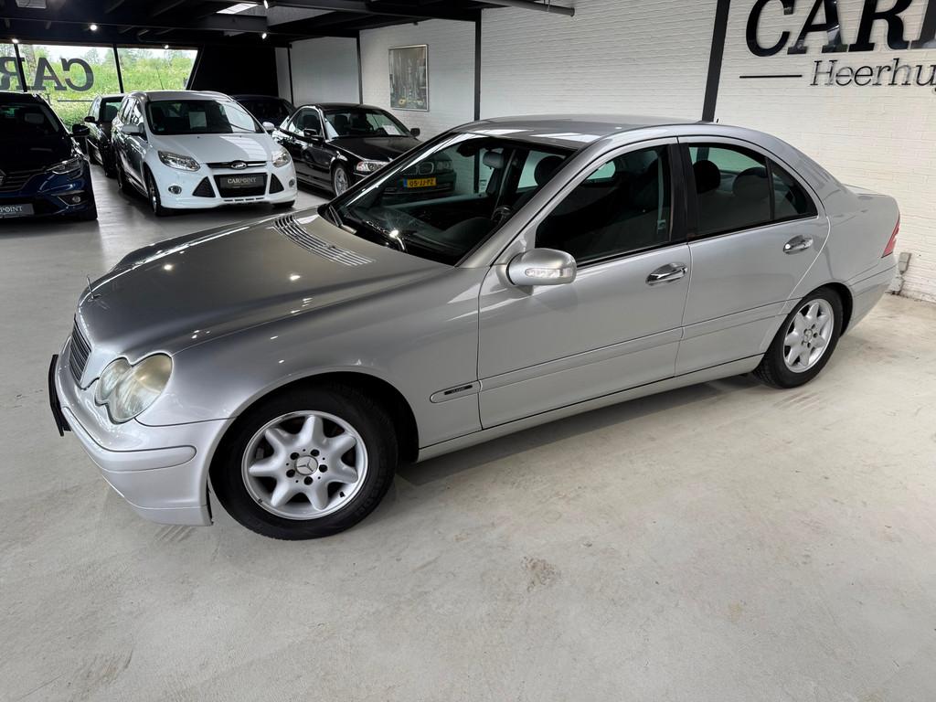 Mercedes-Benz C-klasse 180 K. Classic 2004 Nette Auto NAP IN, 13 km/l, Achterwielaandrijving, Gebruikt, 1796 cc