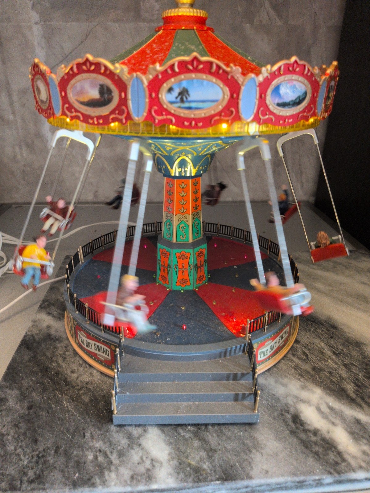 Lemax sky swing kerst kerstdorp kersthuis kermis circus, Ophalen, Zo goed als nieuw
