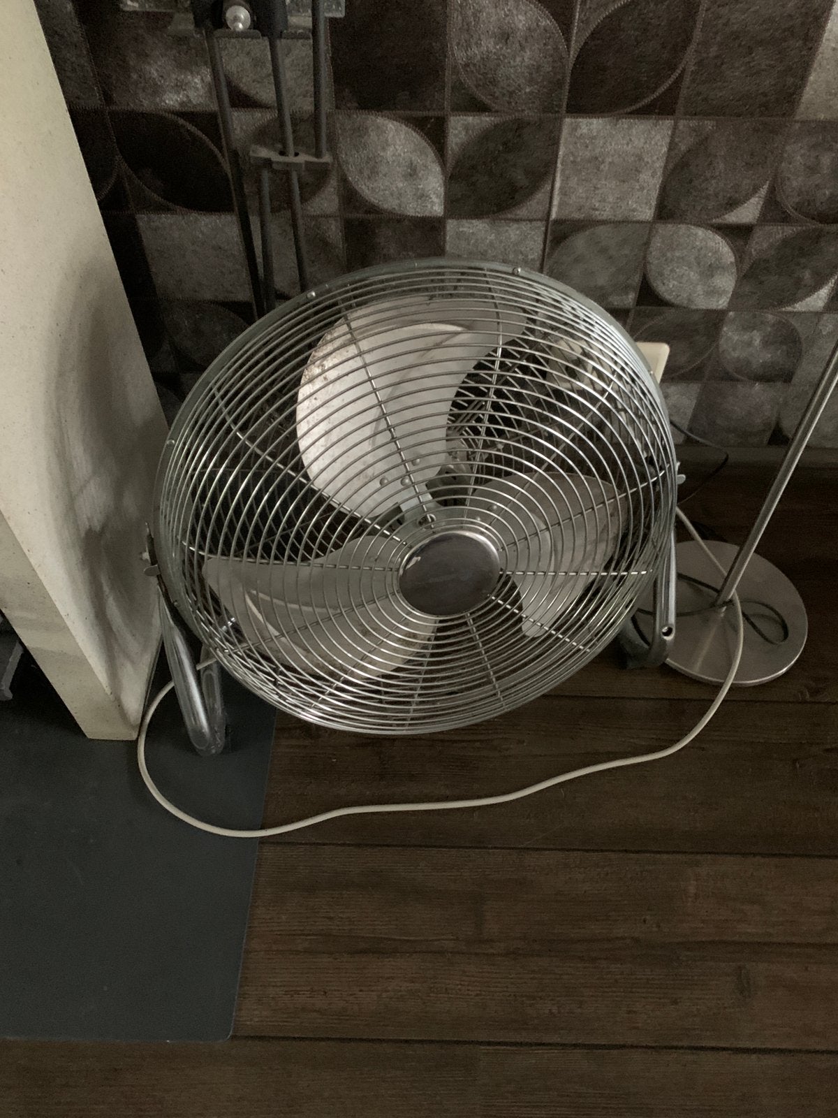Grote krachtige ventilator, Witgoed en Apparatuur, Ventilatoren, Ophalen of Verzenden, Gebruikt, Vloerventilator