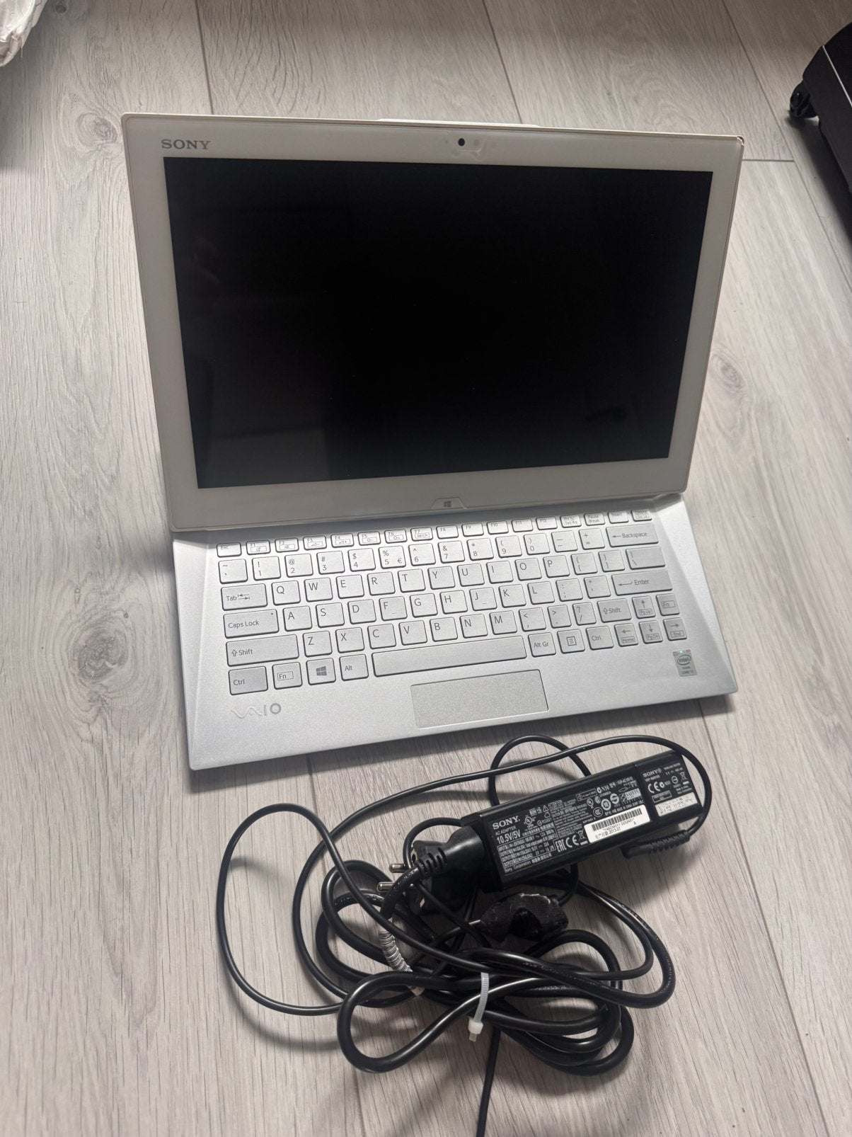 Sony VAIO Duo 13 + Originele Oplader | Defect / Onderdelen, Gebruikt, 2 tot 3 Ghz, Qwerty, 8 GB