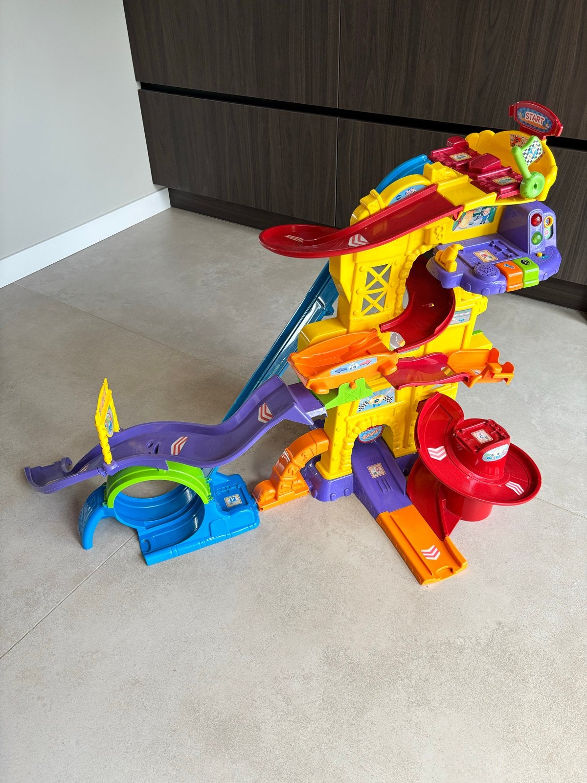 VTech Toet Toet Auto's Racebaan, Overige aandrijving, Ophalen, Overige merken, Racebaan