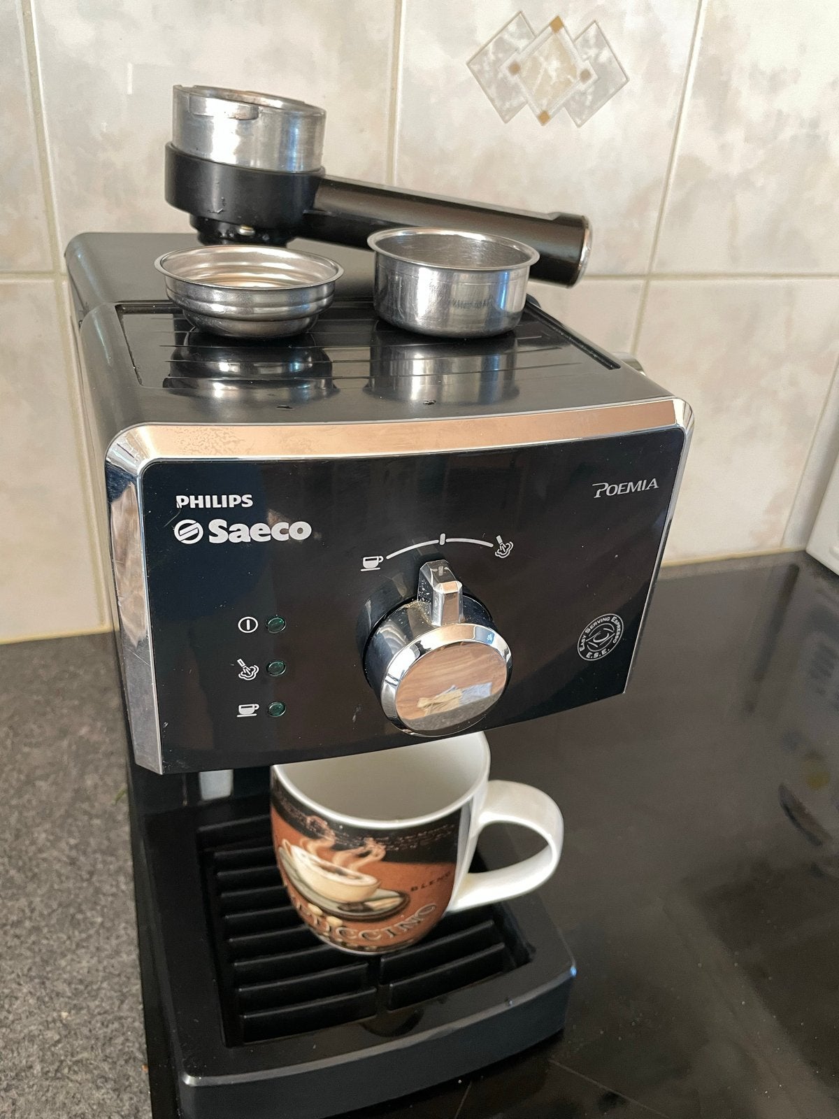 Philips Saeco Poemia Espresso Apparaat - Zwart, Witgoed en Apparatuur, Koffiezetapparaten, Gebruikt, Espresso apparaat, Gemalen koffie