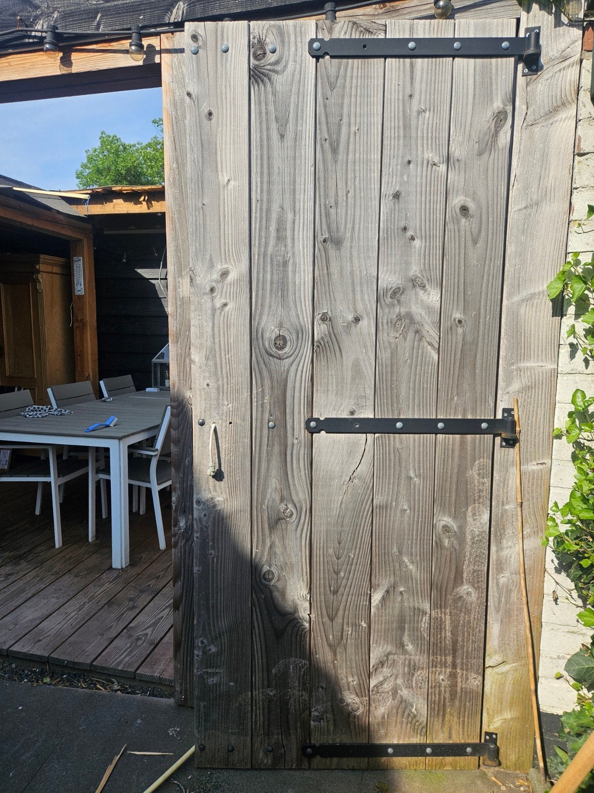 Robuuste houten buitendeur (217x88cm) incl. scharnieren, Ophalen
