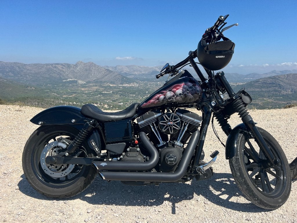 Harley Davidson STREET BOB LIMITED Clubstyle juni-2014 (5HD), 1690 cc, Occasion, Chopper, Particulier