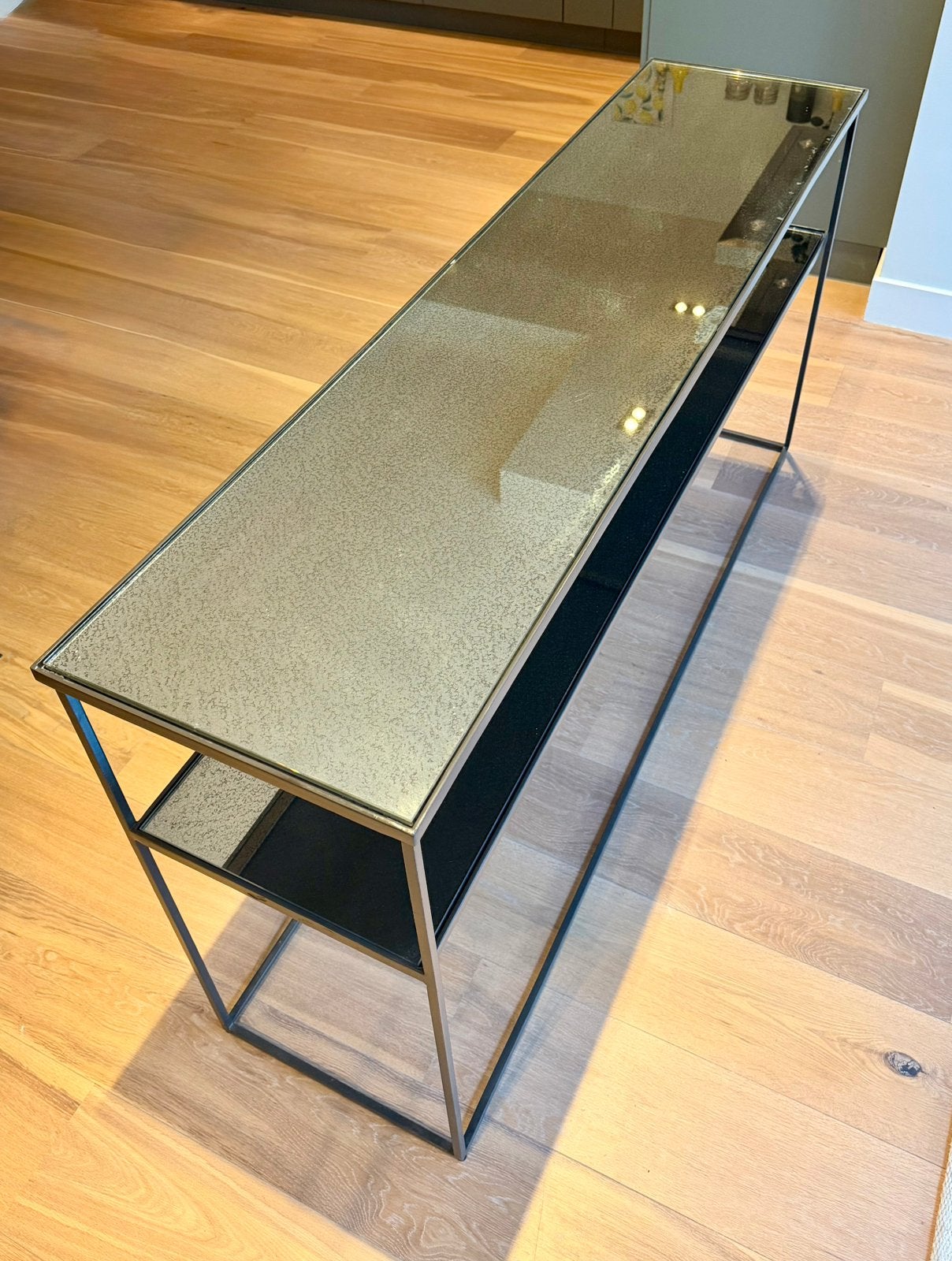 Maisons du Monde | Sidetable / Dressoir, Huis en Inrichting, Ophalen, Gebruikt, 150 tot 200 cm, Glas