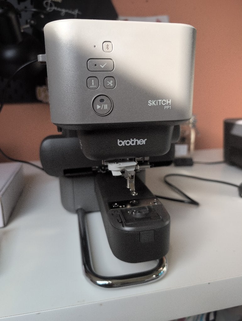 te koop: pp1 borduurmachine met accesoires, Hobby en Vrije tijd, Ophalen, Zo goed als nieuw, Machineborduren, Borduurmachine