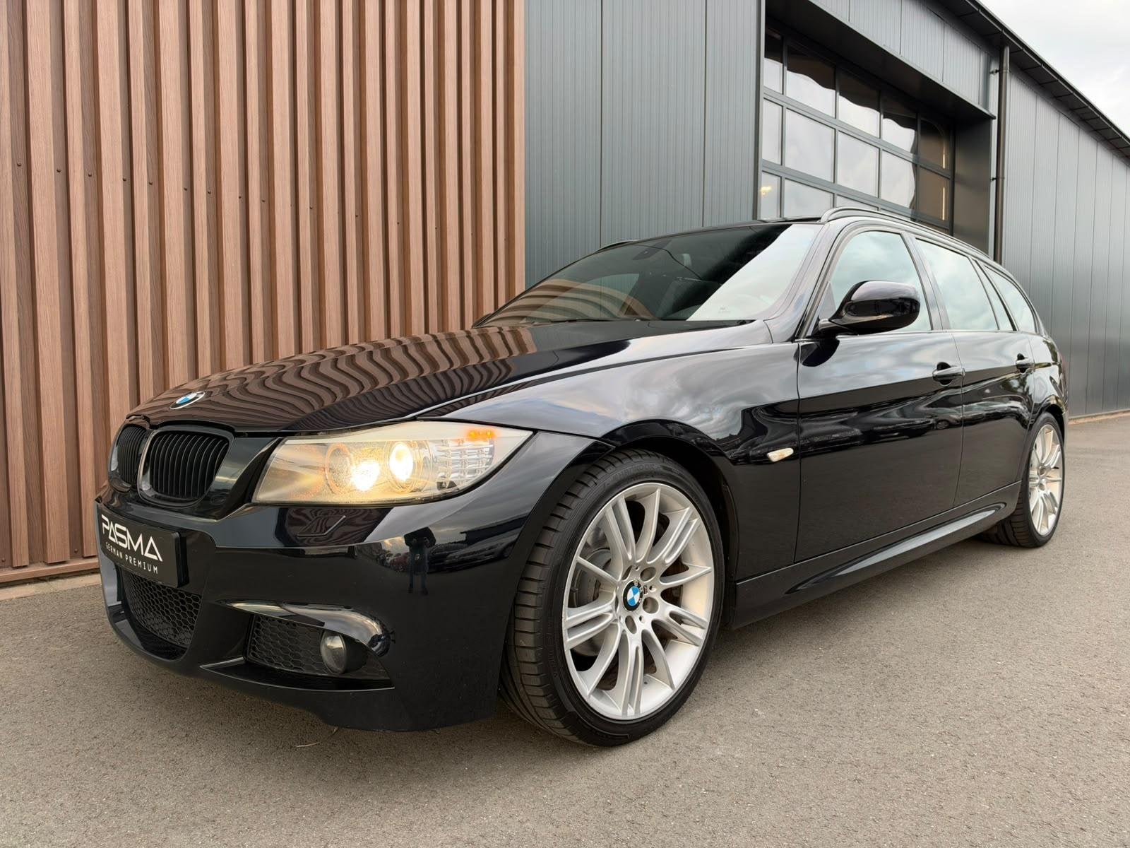 BMW 3-serie Touring 318i LCI M Sport Edition Automaat | Pano, Automaat, Euro 5, 4 cilinders, 1435 kg