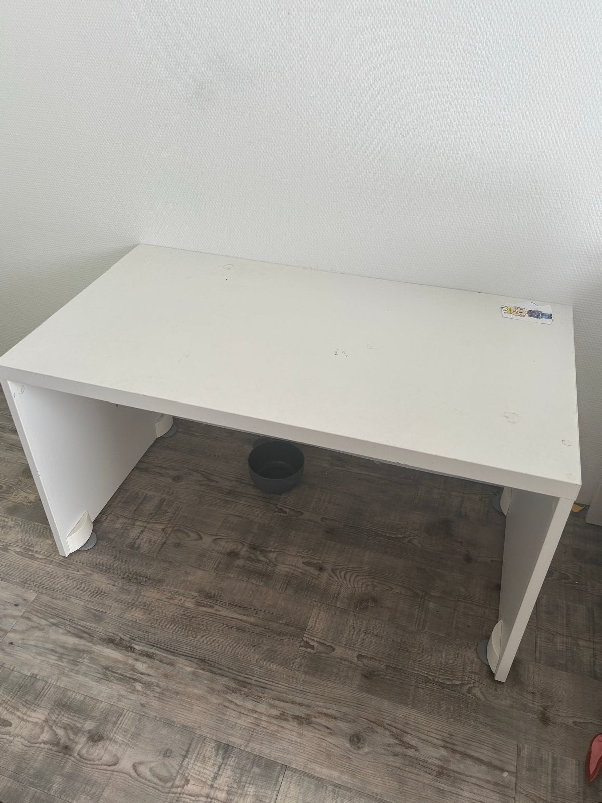 Klein wit tafeltje - ideaal voor diverse ruimtes, Ophalen, Minder dan 45 cm, Minder dan 55 cm, Gebruikt