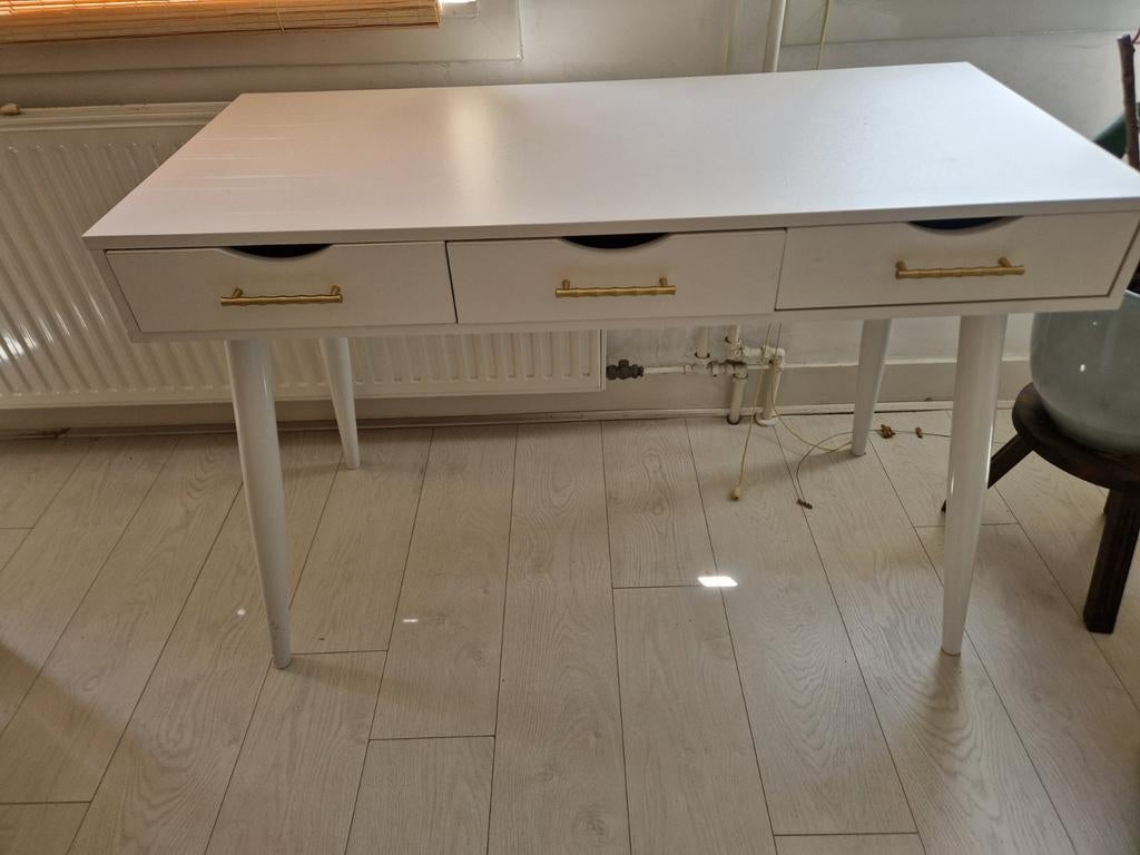 IKEA bureau met lades - Zo goed als nieuw, Ophalen, Met lades, Hout, Zo goed als nieuw