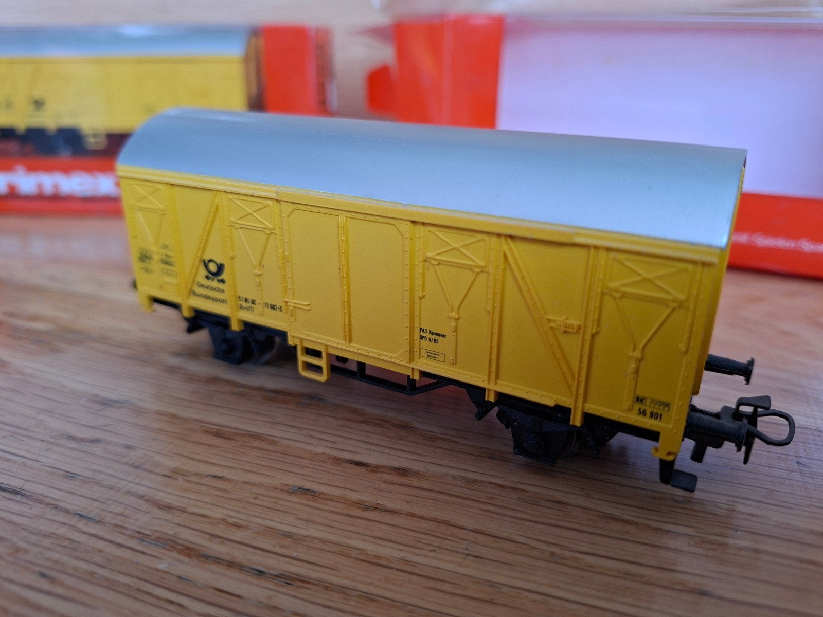 2 x Märklin Primex 4558 post-wagen wagon H0 trein locomotief, Wisselstroom, Ophalen of Verzenden, Märklin, Nieuw
