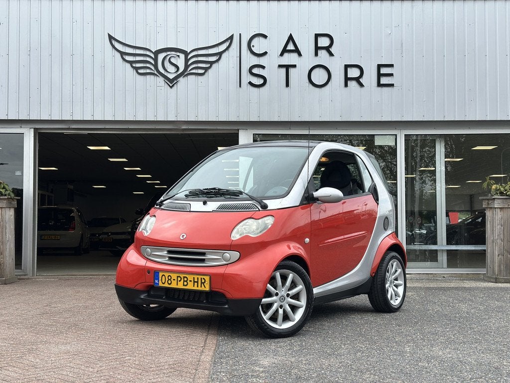Smart Fortwo Coupé 0.7 truestyle |ELK.RAMEN|PANO|NAP|LM VEL, Achterwielaandrijving, 18 €/maand, Origineel Nederlands, Bedrijf