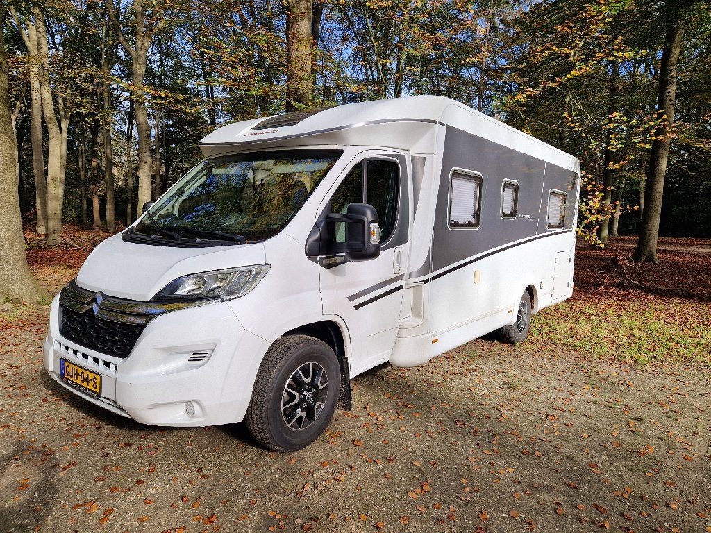 Caravans And Camping Dethleffs