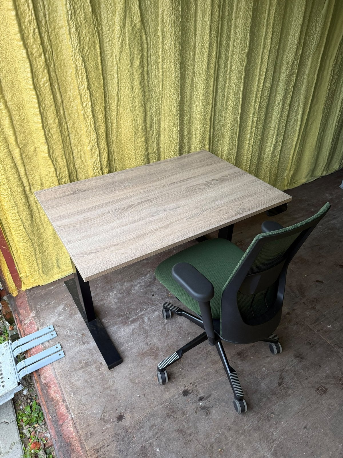 Schaffenburg zit-sta bureau elektrisch met Håg bureaustoel, Ophalen, Zit-sta bureau, Elektrisch, 120 cm