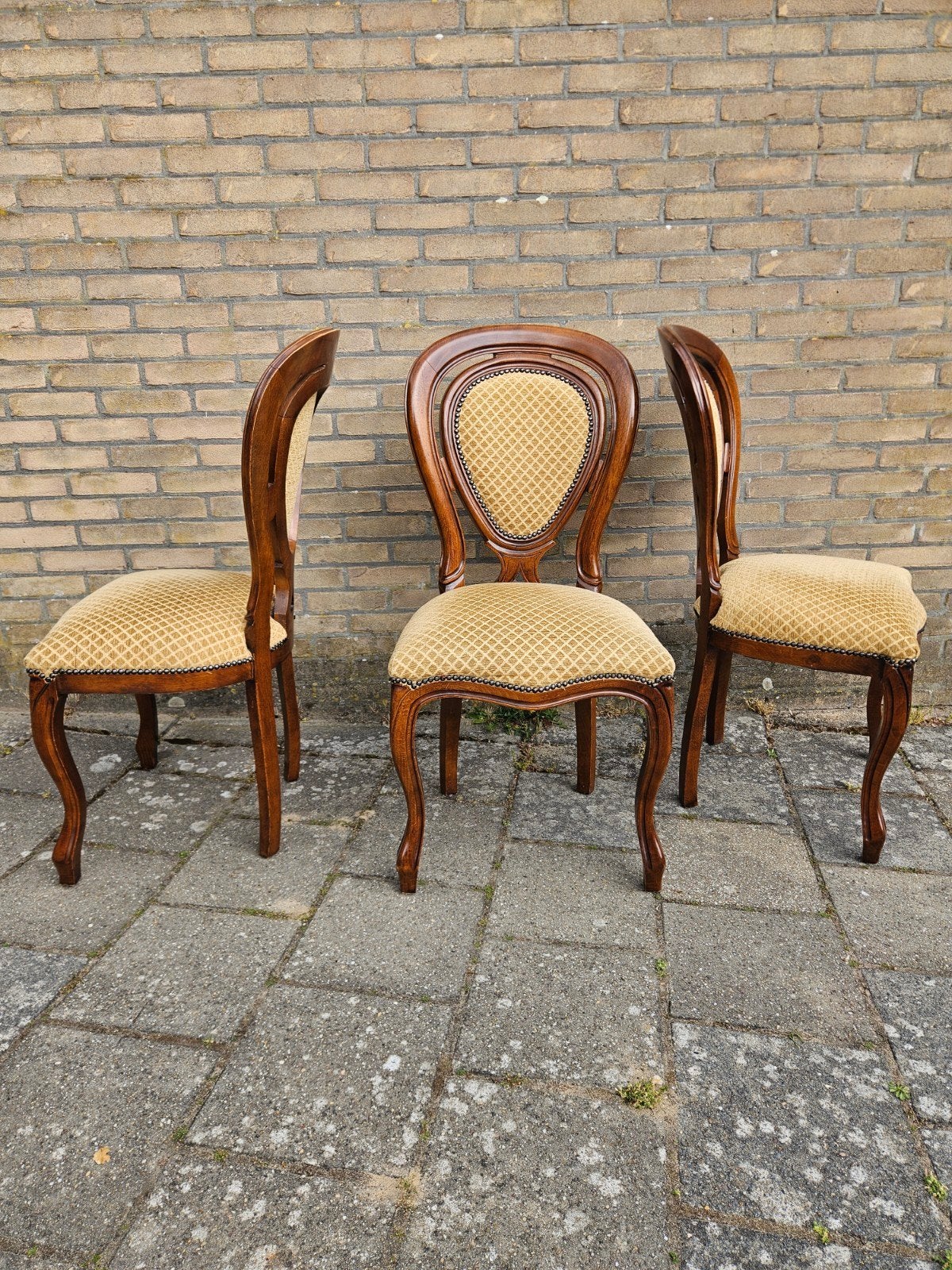 Antieke eettafel met 4 stoelen - uitschuifbaar, Ophalen