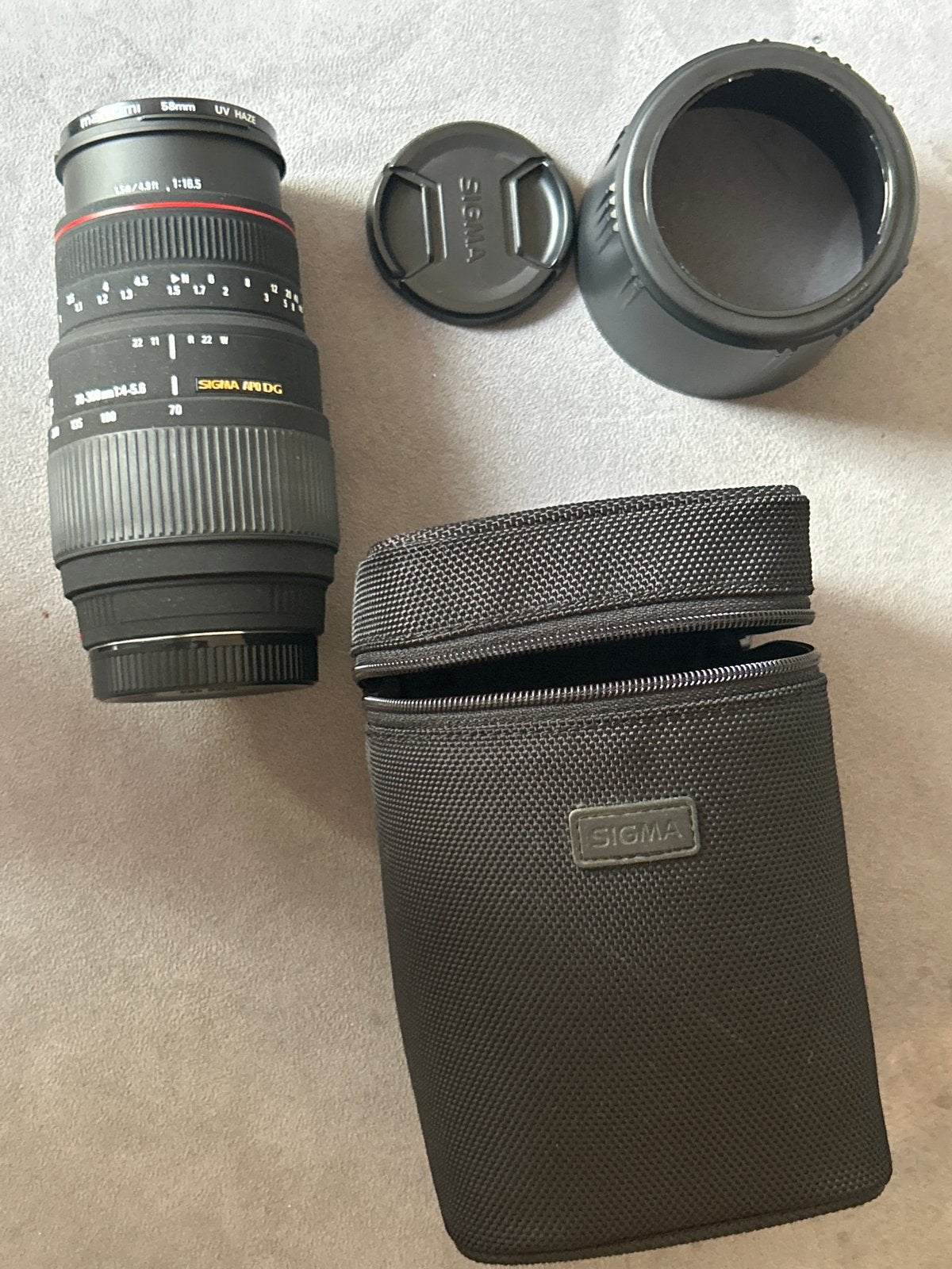Sigma APO DG 70-300mm f/4-5.6 Telelens met UV filter, Audio, Tv en Foto, Fotografie | Lenzen en Objectieven, Sigma, Inclusief filter