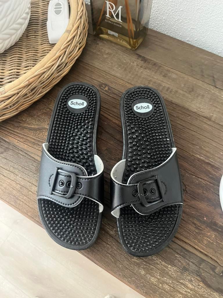 Scholl damesslipper maat 39 als nieuw, Kleding | Dames, Schoenen, Ophalen of Verzenden, Zo goed als nieuw, Zwart, Sneakers of Gympen