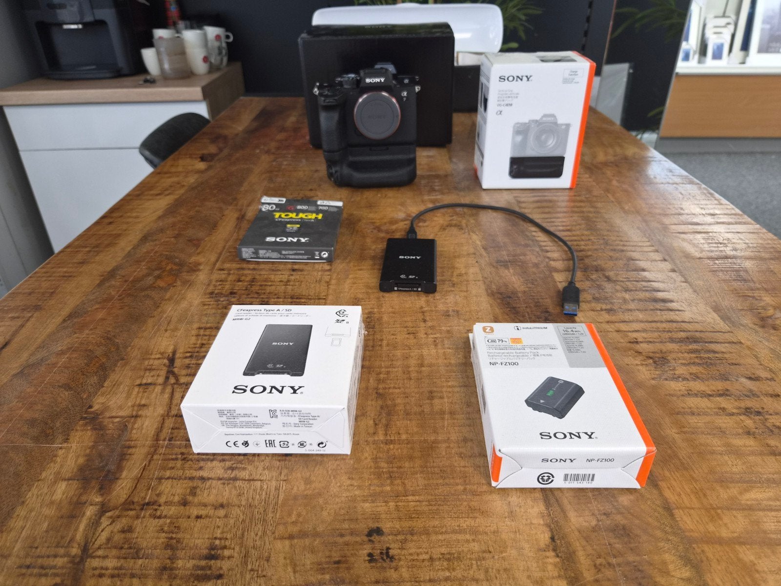 Sony Alpha 7 IV  Perfecte staat, Audio, Tv en Foto, Ophalen of Verzenden, Zo goed als nieuw, Sony, Systeemcamera