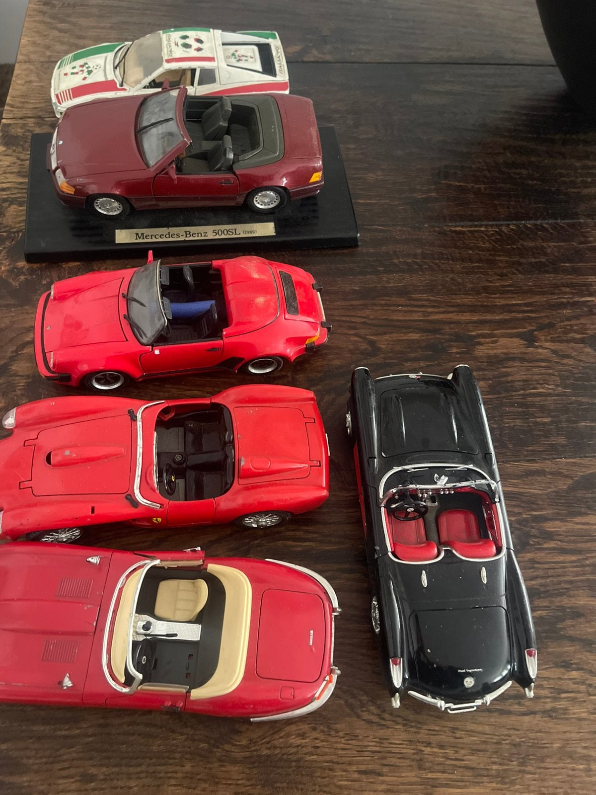 Modelauto's: Corvette en Jaguar E-Type (schaalmodel), Overige merken, Gebruikt, Auto, Groter dan 1:32