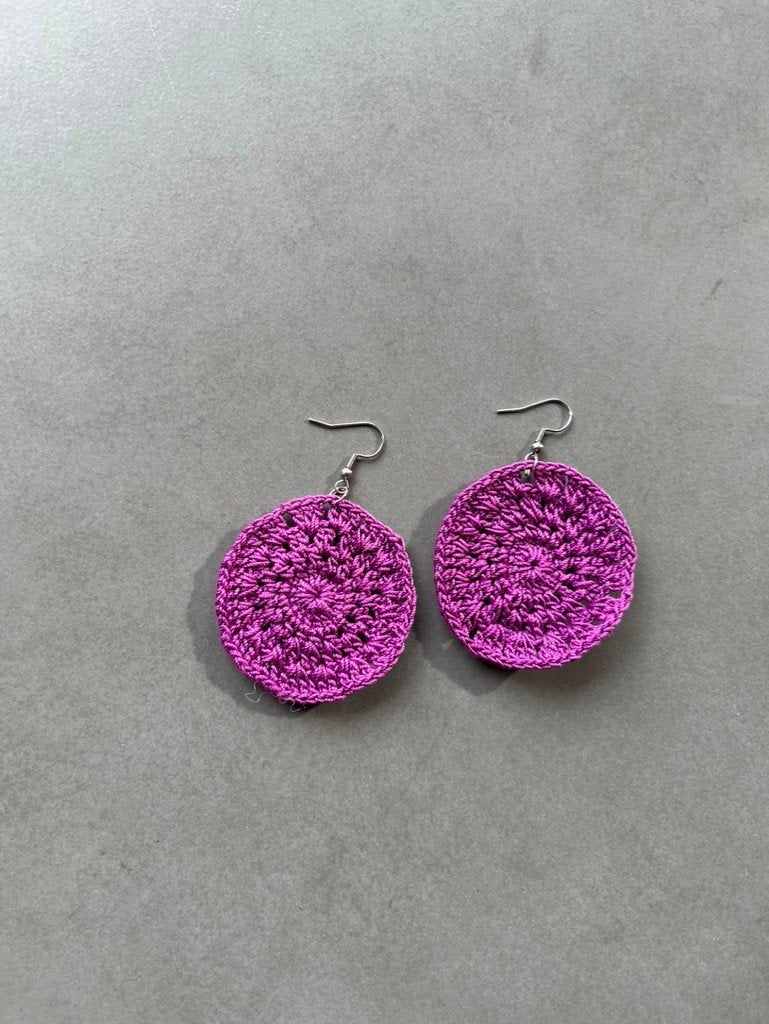 Nieuwe paarse ronde gehaakte oorbellen, Hangers, Verzenden, Paars, Nieuw