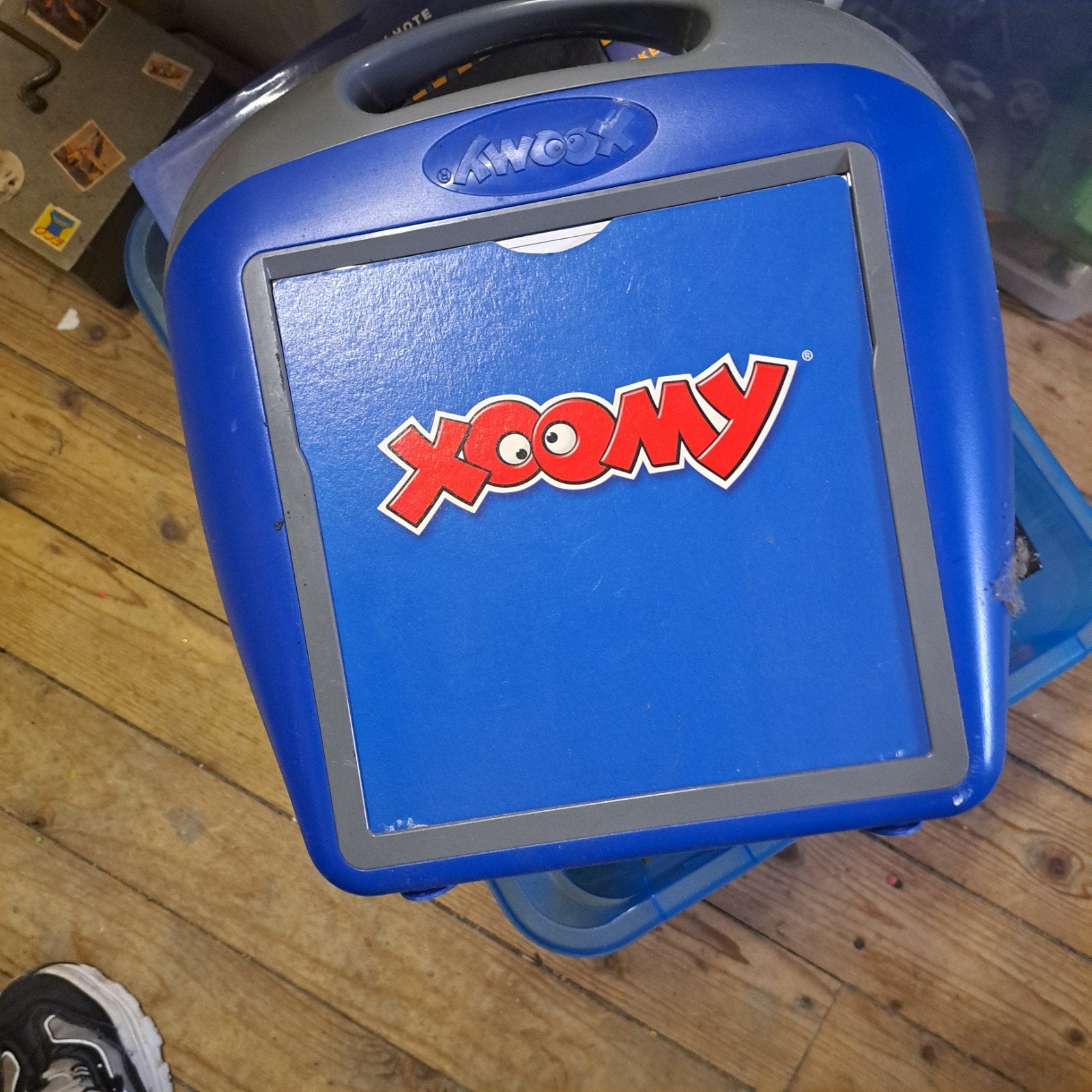 Xoomy tekentafel met projector, Ophalen