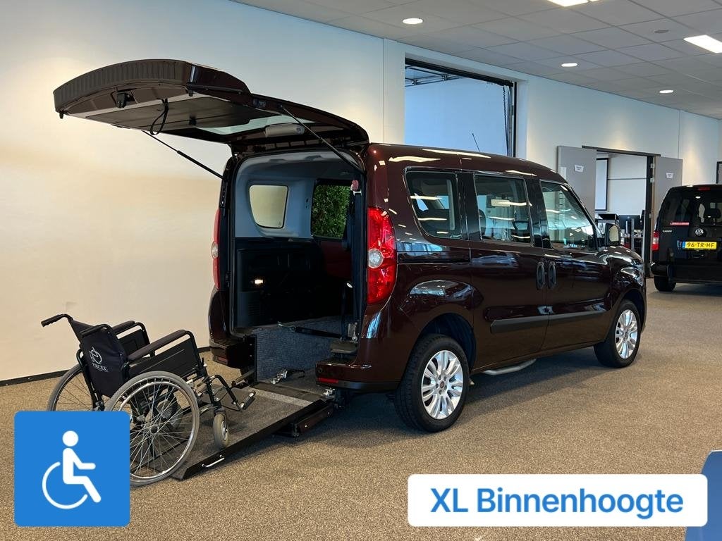 Fiat Doblo Rolstoelauto XXL-Ombouw 160cm binnenhoogte rolsto, Auto's, Stof, Gebruikt, Origineel Nederlands, Bedrijf