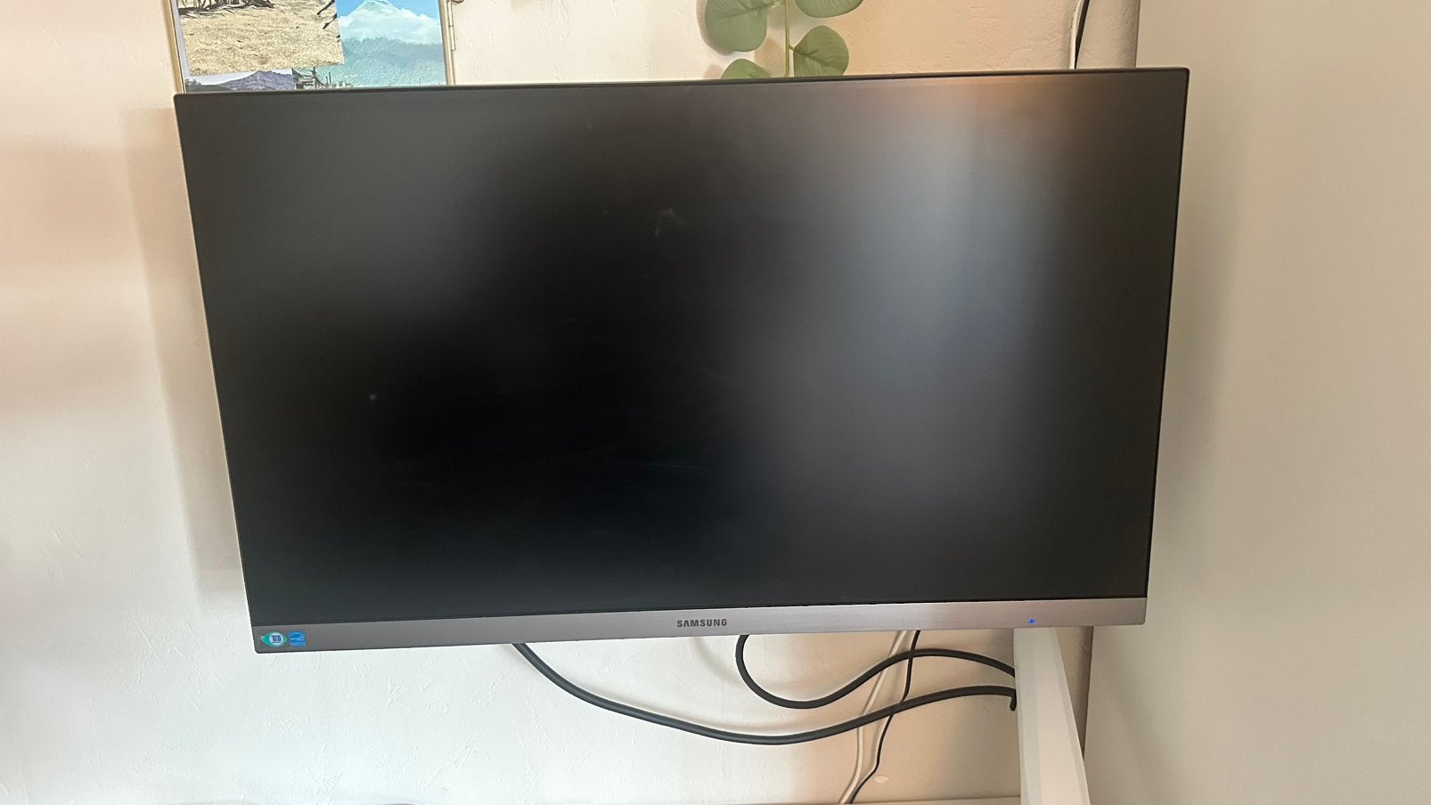 24-inch Samsung F24T650FYU 1920 x 1080 LCD Beeldscherm Zwart, Computers en Software, Monitoren, Ophalen, Zo goed als nieuw