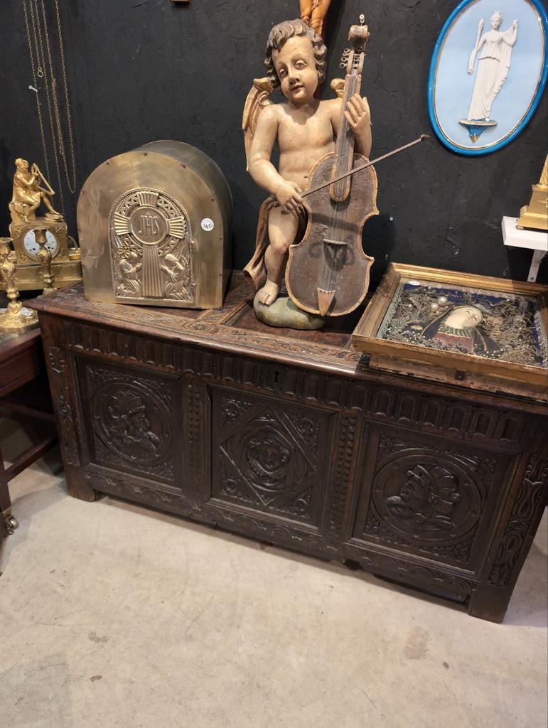 Antieke eikenhouten kist England. €360, Ophalen