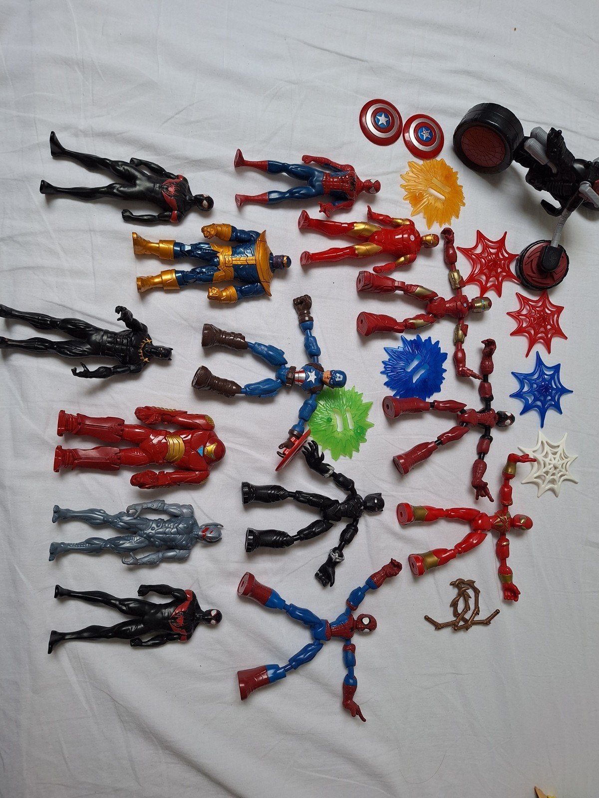 Set Marvel actiefiguren en accessoires, Kinderen en Baby's, Speelgoed | Actiefiguren, Gebruikt, Ophalen of Verzenden