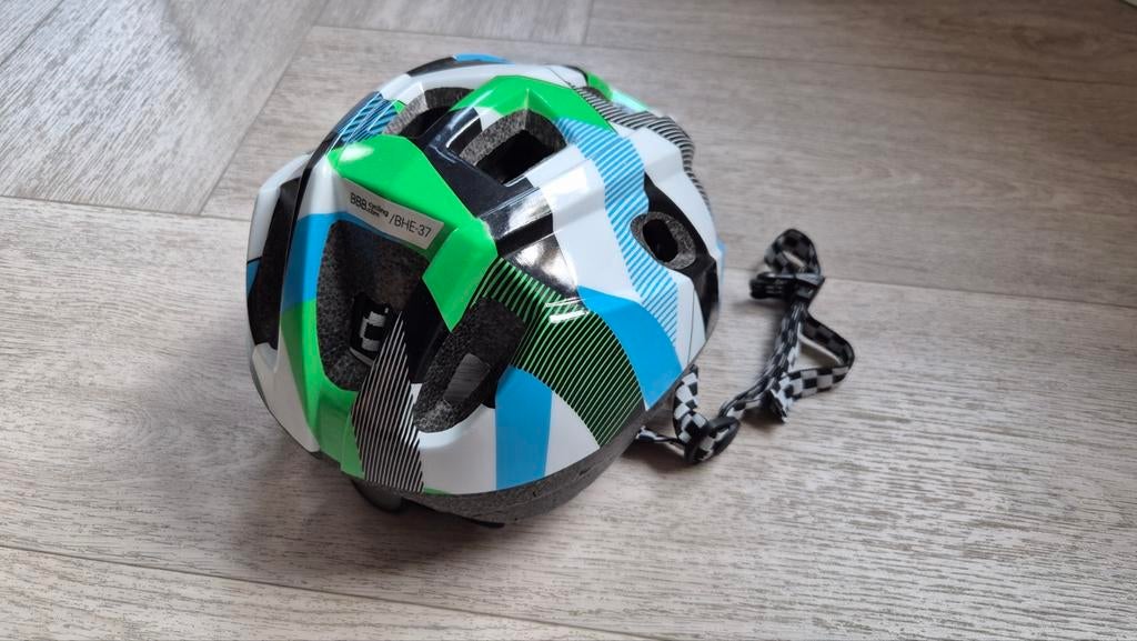 BBB Cycling BHE-37 Fietshelm - Kleurrijk en Veilig, Jongen of Meisje, Overige maten, Ophalen of Verzenden, Zo goed als nieuw