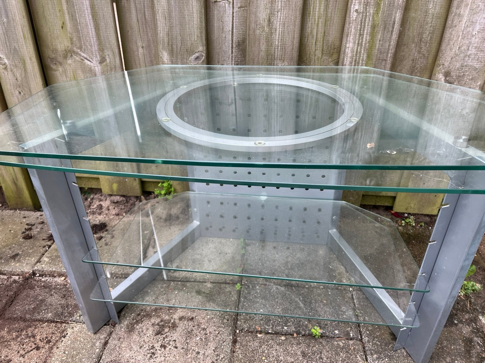 Glazen tv tafel.  Gratis ophalen, Ophalen, Gebruikt, 50 tot 100 cm, Glas