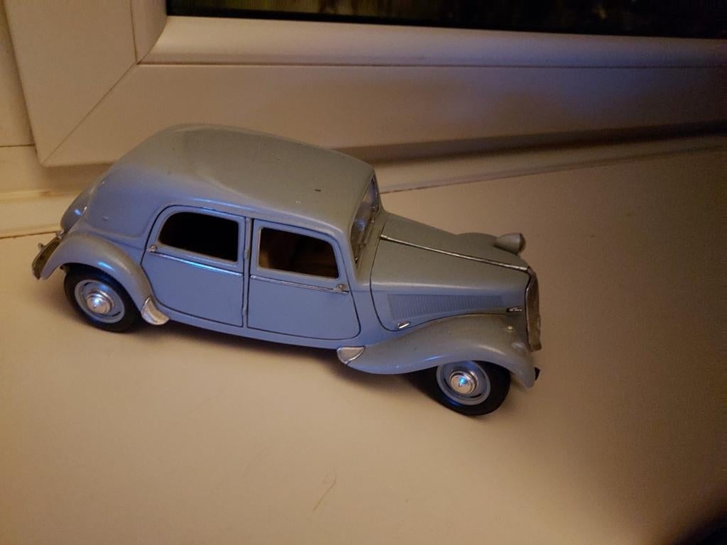 Modelauto Citroën Traction Avant, Ophalen of Verzenden