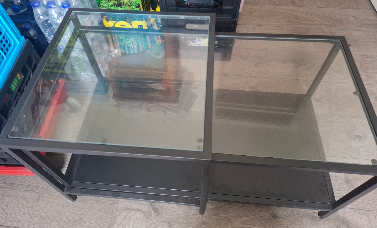 IKEA VITTSJÖ Salontafel set van 2 - Zwart/Glas 90x50 cm, Huis en Inrichting, Tafels | Salontafels, Ophalen, 50 tot 100 cm, 50 tot 75 cm