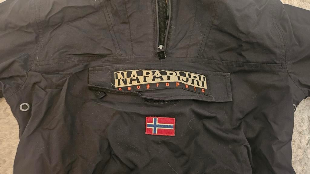 Napapijri jas, Ophalen, Zo goed als nieuw, Zwart
