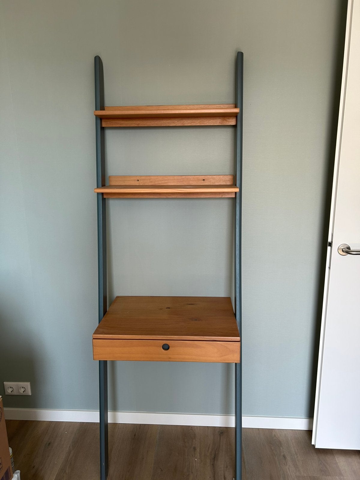 Wand bureau met la en plankjes, Ophalen, 200 cm of meer, Zo goed als nieuw, Minder dan 150 cm
