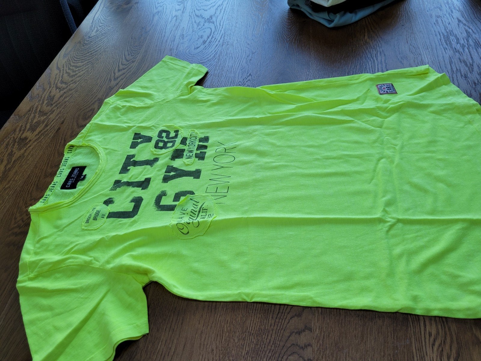 Fluor Geel T-shirt Maat 164 - Cars zgan, Ophalen of Verzenden, Zo goed als nieuw, Cars Jeans, Jongen