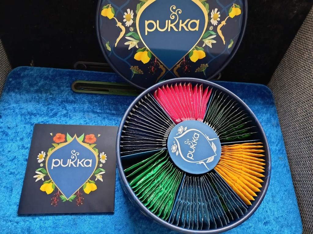 Pukka Tea Luxury Selection Box Giftset - 90 Theezakjes, Ophalen of Verzenden, Theezakje(s), Vol