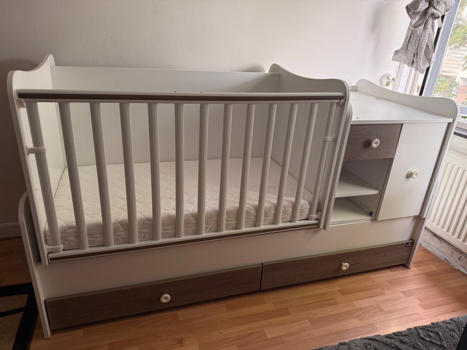 Baby bed Lorelli, Ophalen of Verzenden, Zo goed als nieuw, Minder dan 140 cm, Minder dan 70 cm