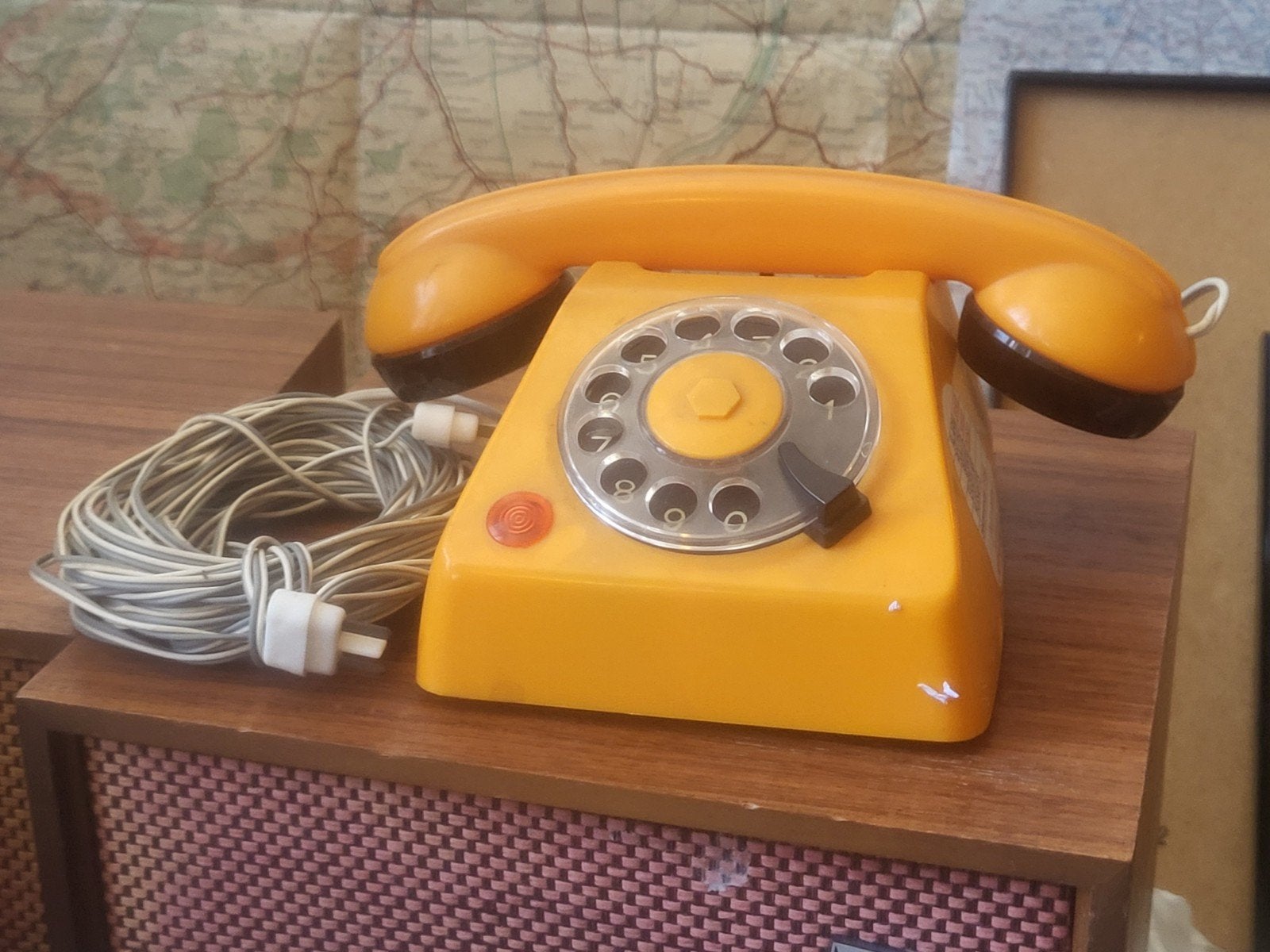 Vintage Mehanotehnika Draaischijf Telefoon - 1981, Telecommunicatie, Vaste telefoons | Niet Draadloos, Ophalen of Verzenden, Gebruikt