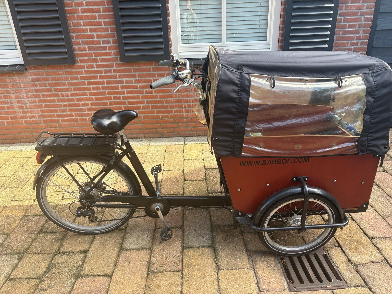 Babboe Big E bakfiets met huif - Ideaal voor 2 kinderen, Fietsen en Brommers, Ophalen, Gebruikt, Huif, 2 kinderen