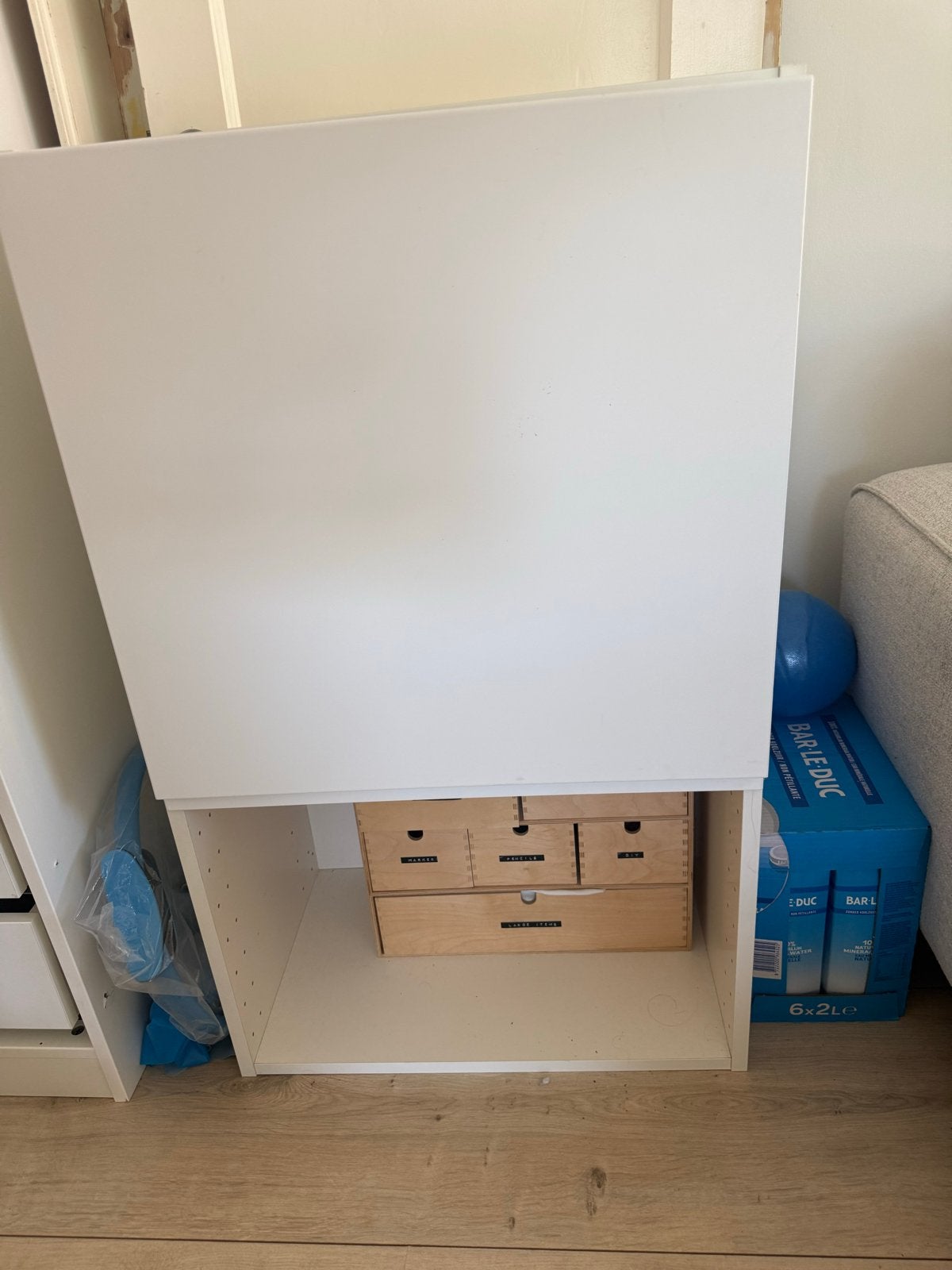 Ikea metod Witte kast met deur, ideaal voor opslag, Ophalen, Zo goed als nieuw