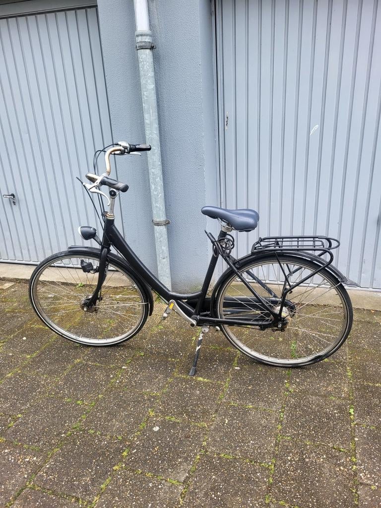 Zwarte damesfiets met terugtraprem - Gebruikt, Overige merken, Terugtraprem, Ophalen of Verzenden, 53 tot 56 cm